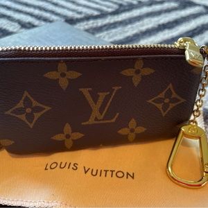 Louis Vuitton Monogram Pouchette